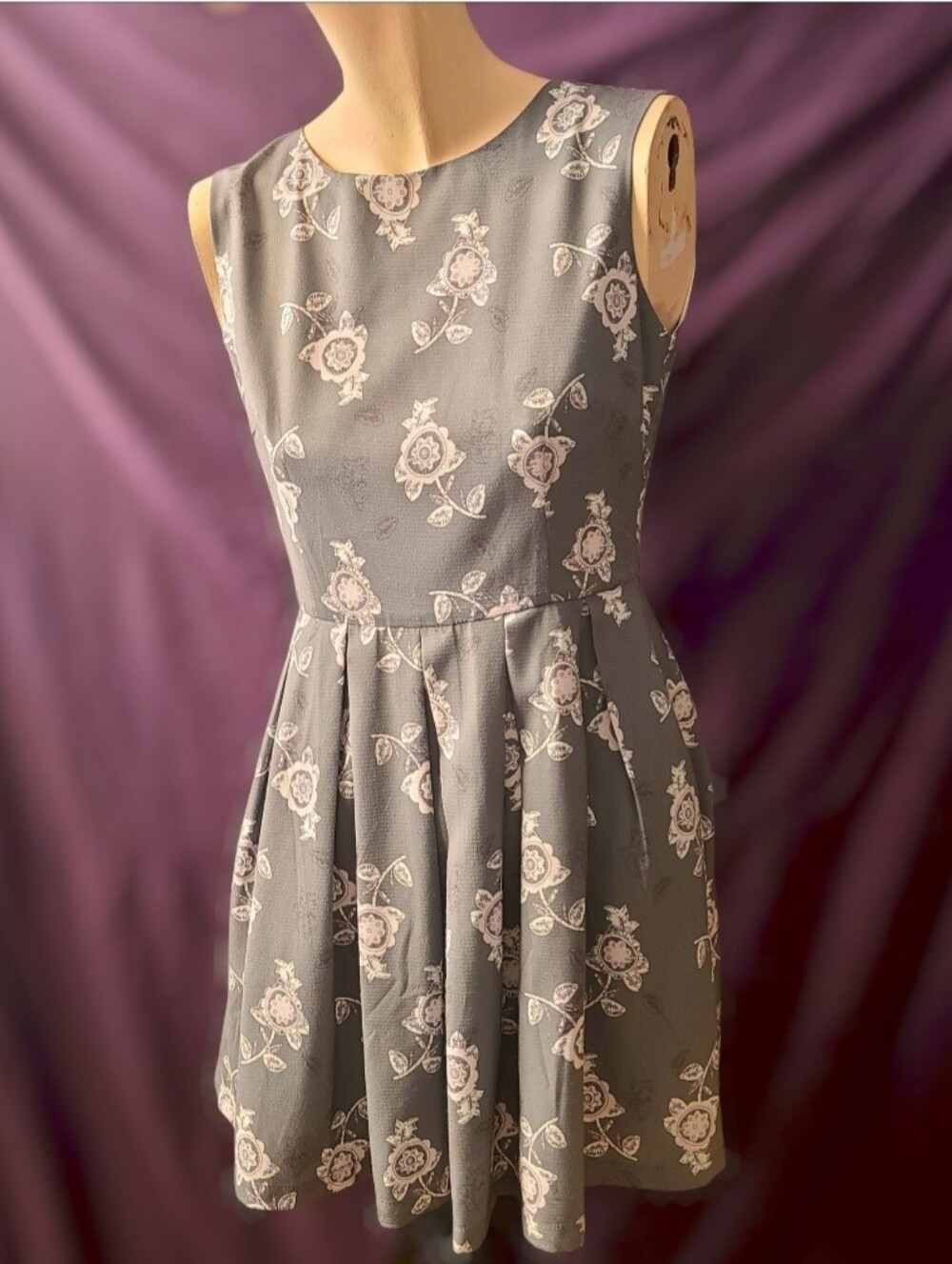 Pink Martini Sage Olive Grey Pleated A-Line Dress XS